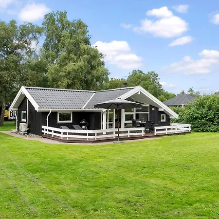 Sommarhus Nära Och * Dronningmølle